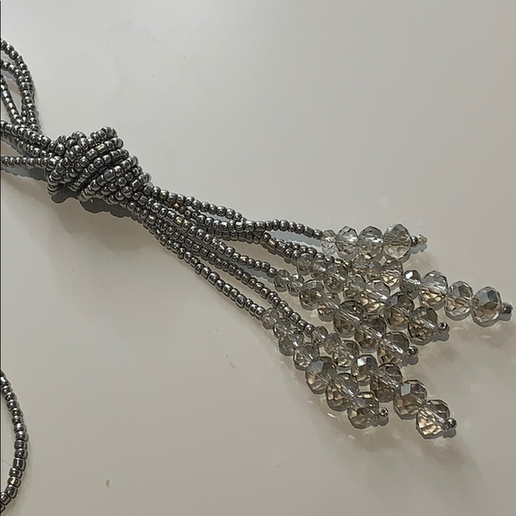 Beaded necklace - Picture 2 of 3